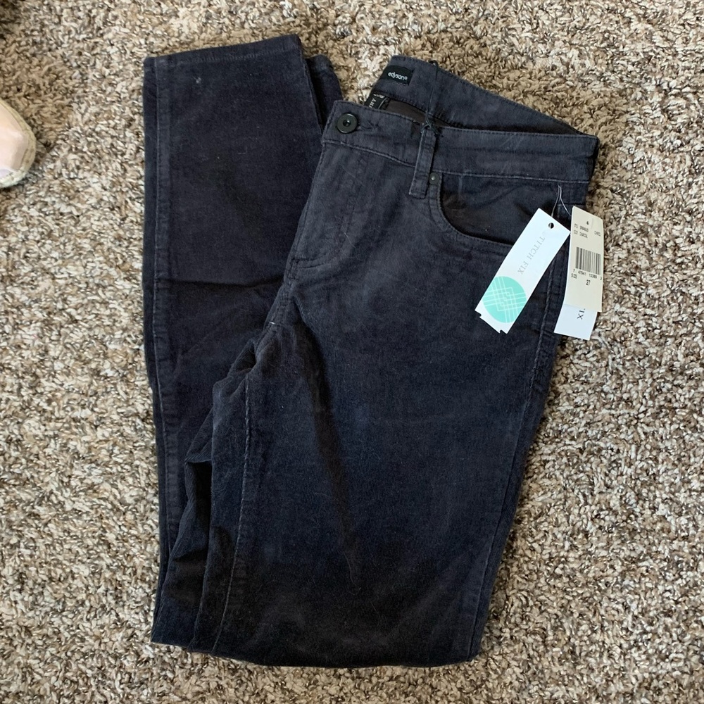 🌟 New With Tags Skinny Corduroy Pants